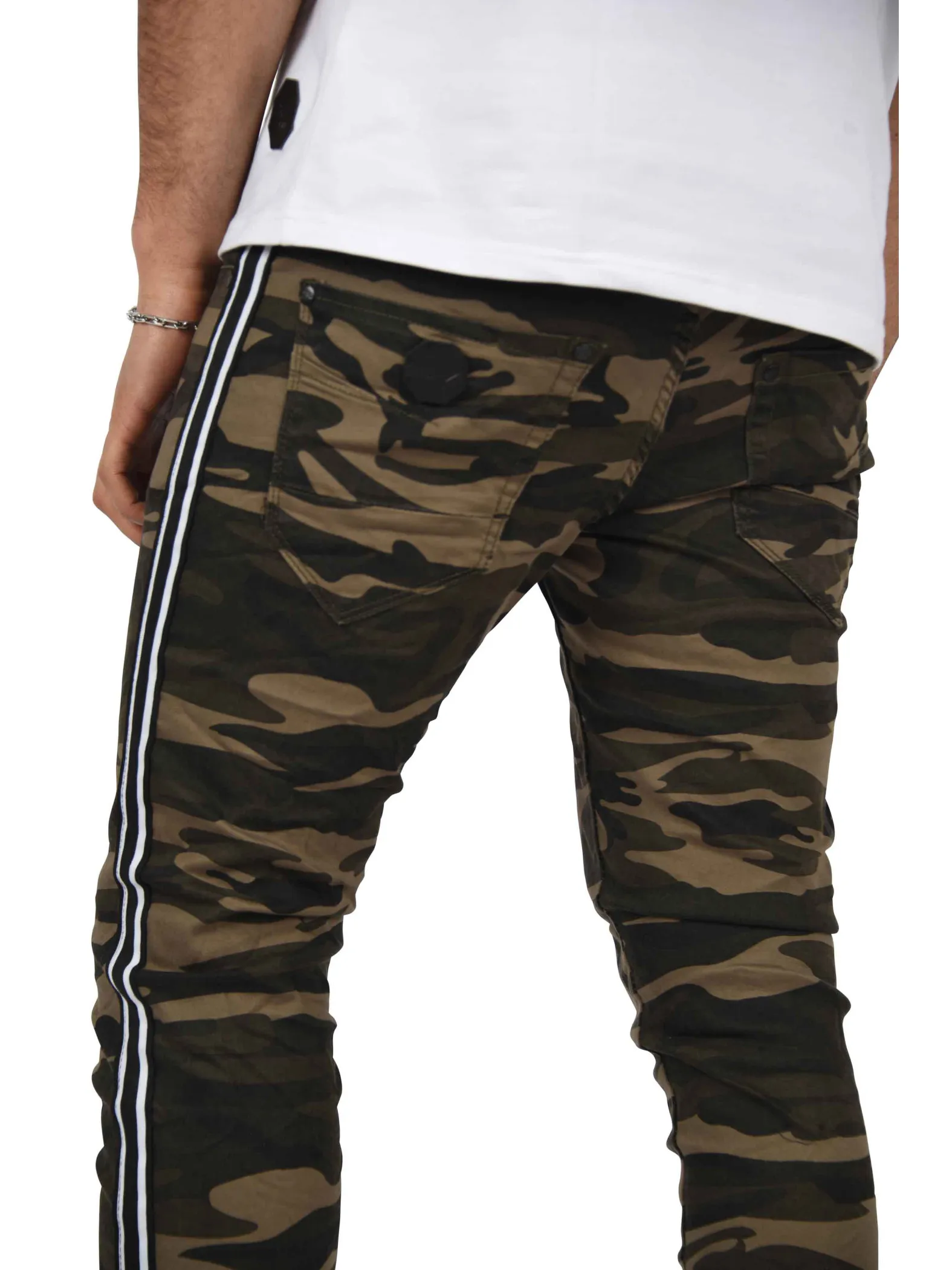 Jeans pitillo con rayas bicolores